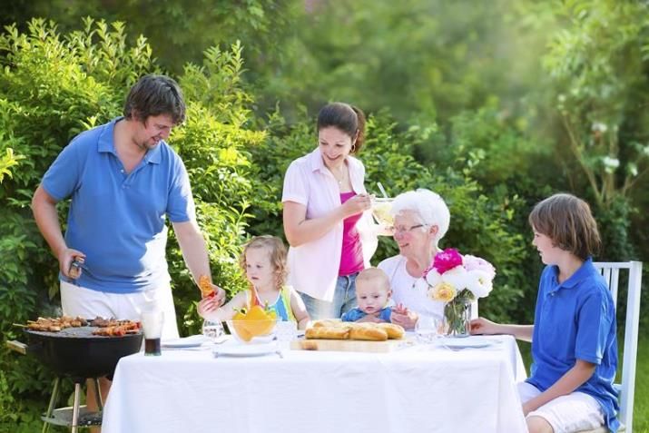Family grilling.